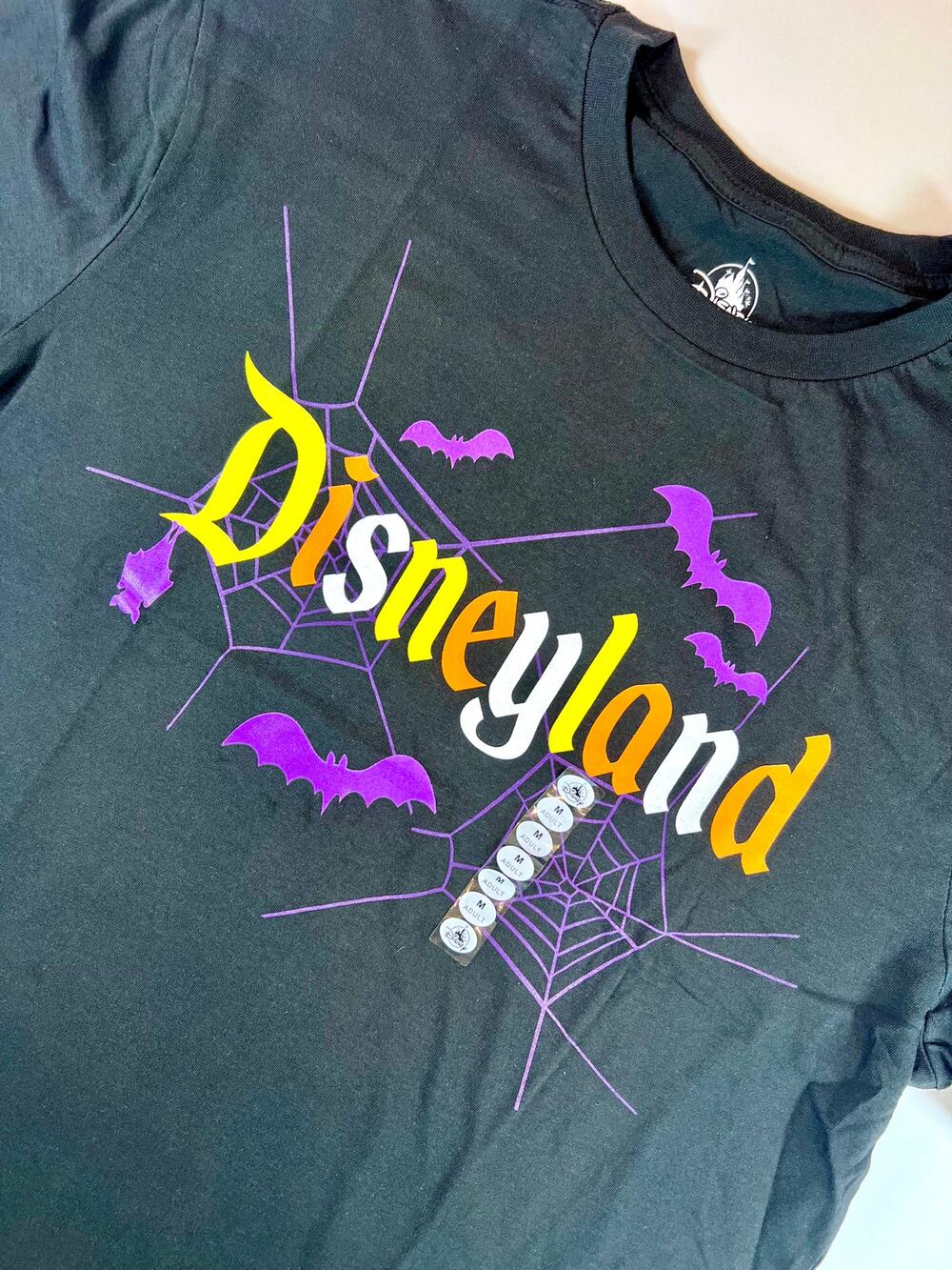 Disneyland Halloween Purple Bats and Webs Black Adult Tee - New - Sz XL
